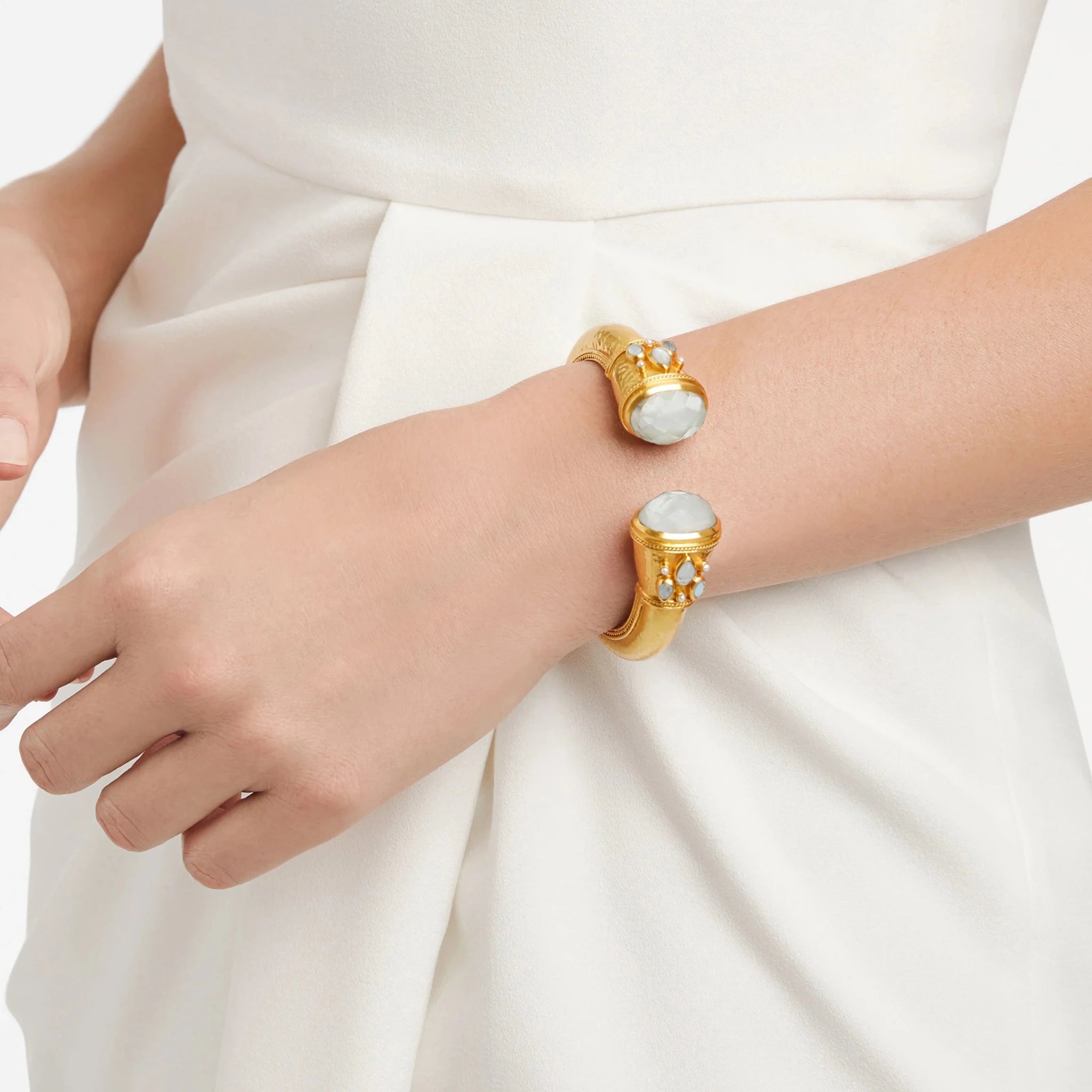 Cannes Cuff-Iridescent Clear Crystal-OS - Olive You BoutiqueJulie VosC090GIRC00C090GIRC00