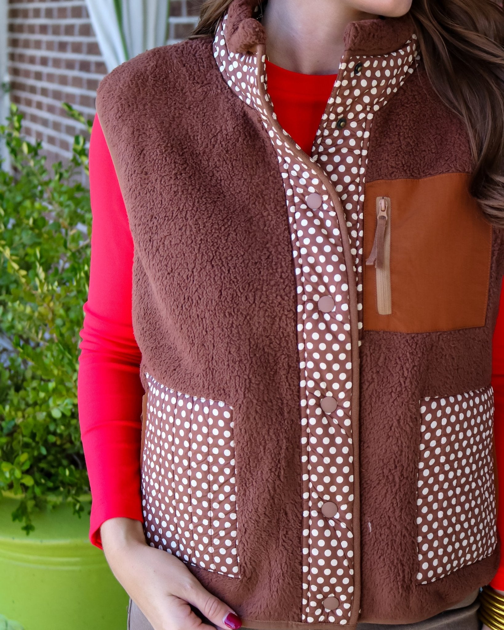 Plush Crosswind Dot Vest - Olive You BoutiqueTHE GREAT231035OKV0005970