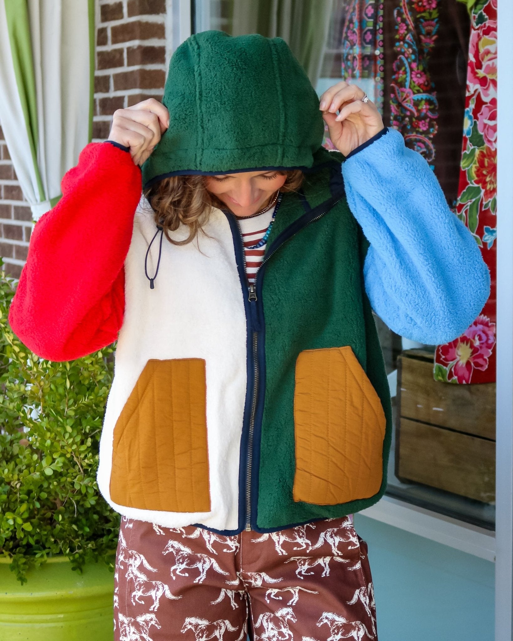 Plush Colorblock Hooded Jacket - Olive You BoutiqueTHE GREAT231048OKJ0011970