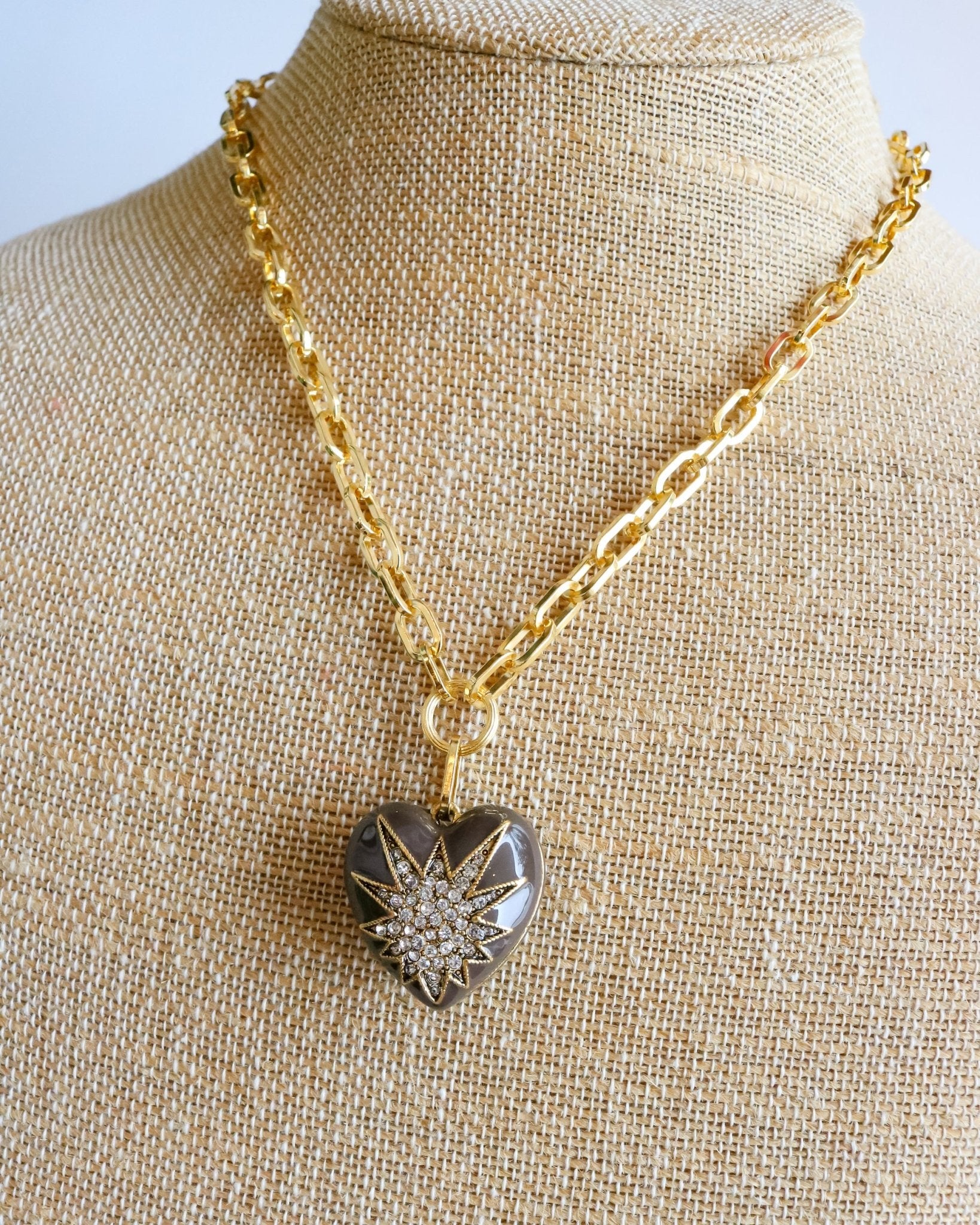 Heart of Tefiti Necklace - Brown - Olive You BoutiqueElizabeth Cole236857PF23N17-Brown