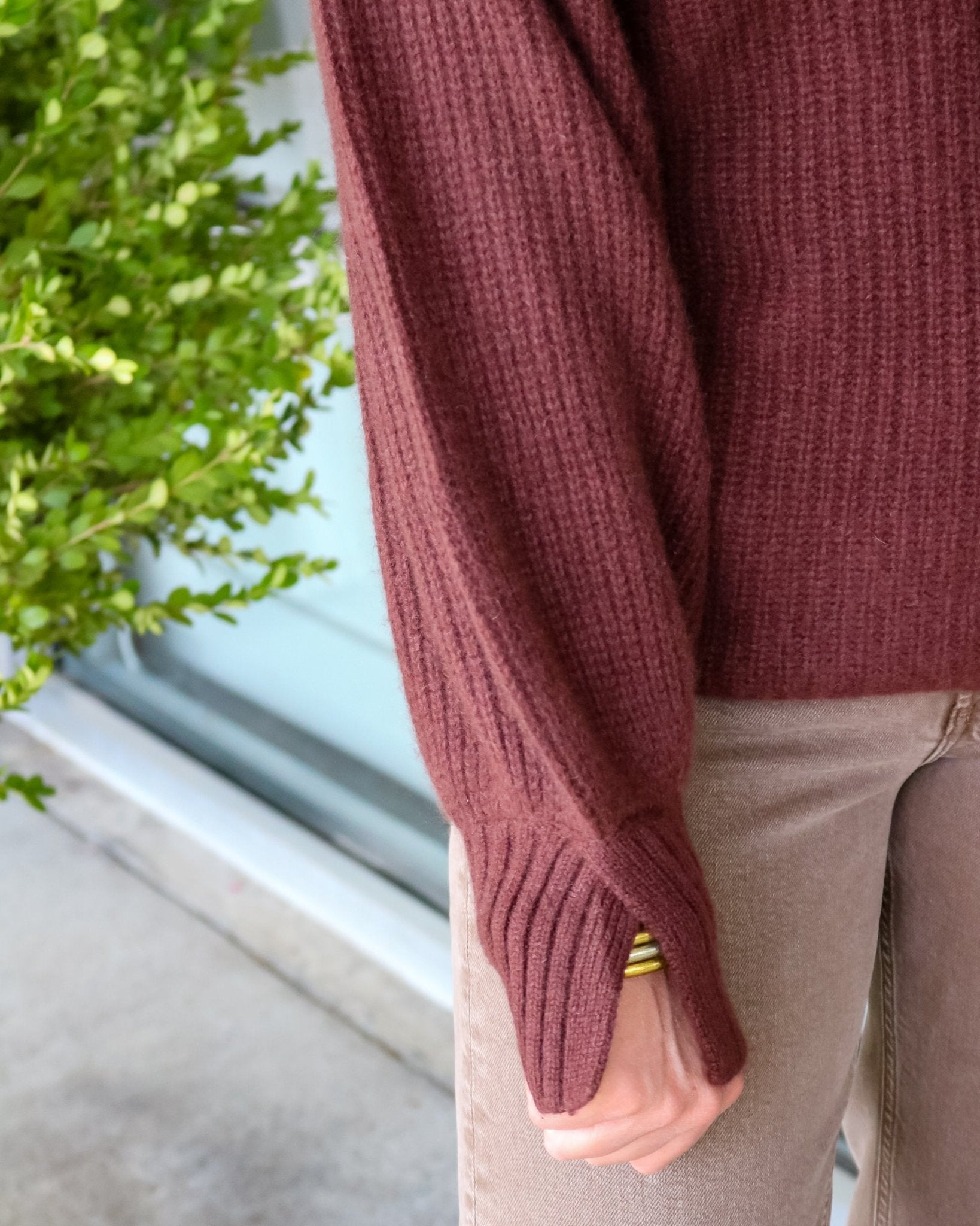 Cashmere Balloon Sleeve Sweater - Olive You BoutiqueEmily McCarthy2310811033