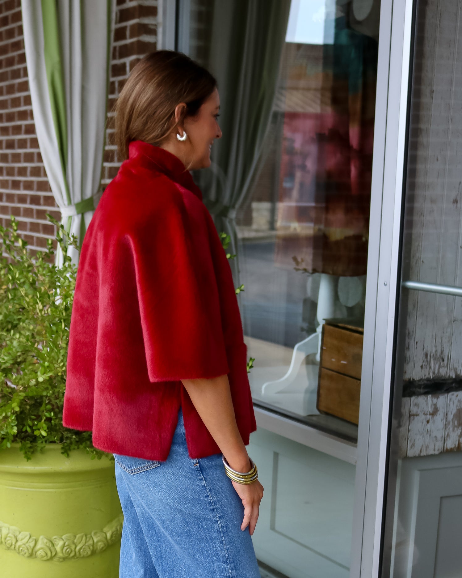 Faux Fur Capelet - Scarlett Red - Olive You BoutiqueIVY JANE238043130255-scarlettred