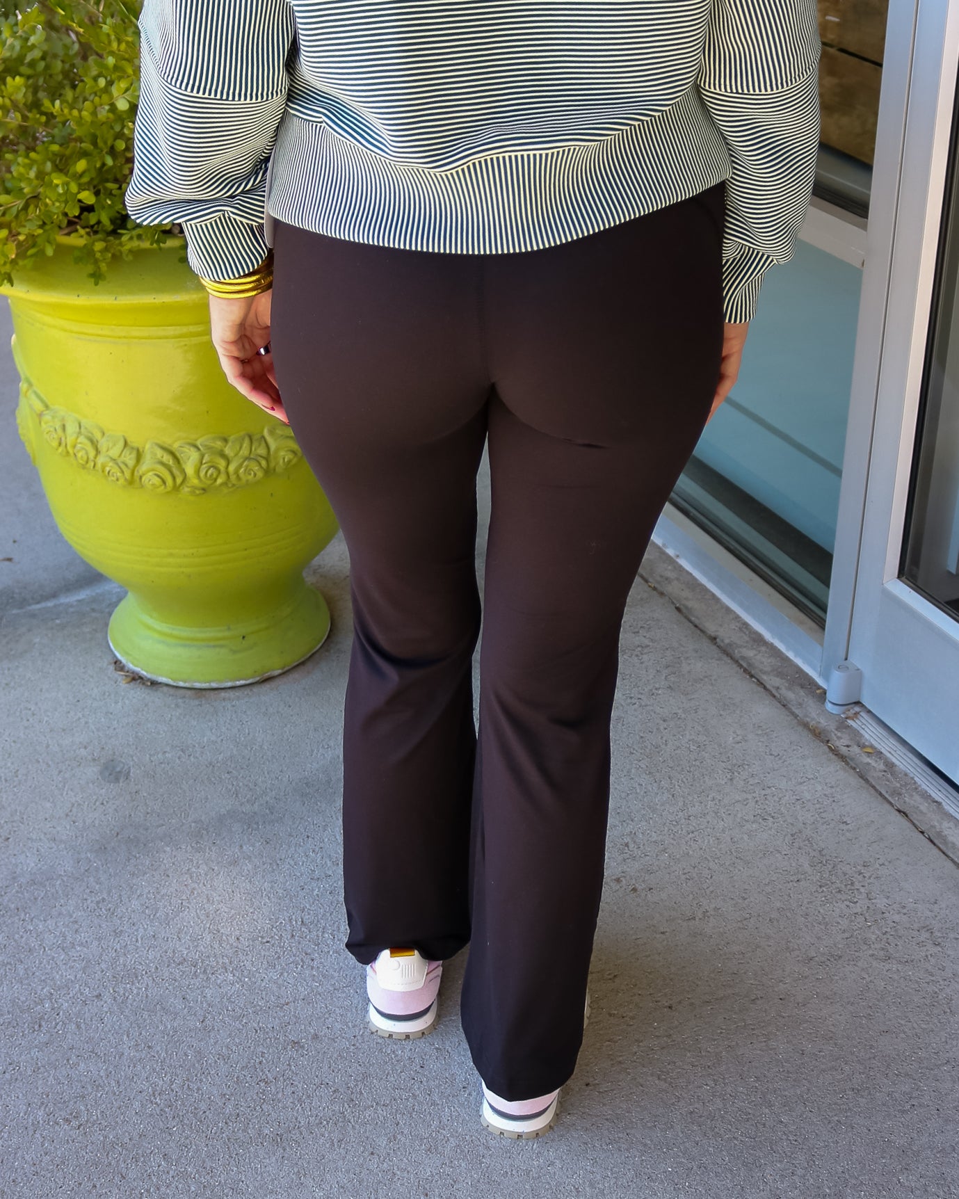 High Waist Bell Bottom Yoga - Black - Olive You BoutiqueOLIVE YOU226578PP6162