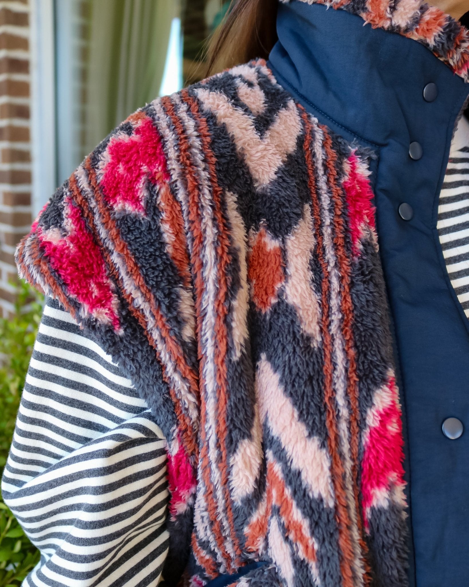 Ravenna Vest - Black Ikat - Olive You BoutiqueXIRENA238180X5PPF001-blackikat
