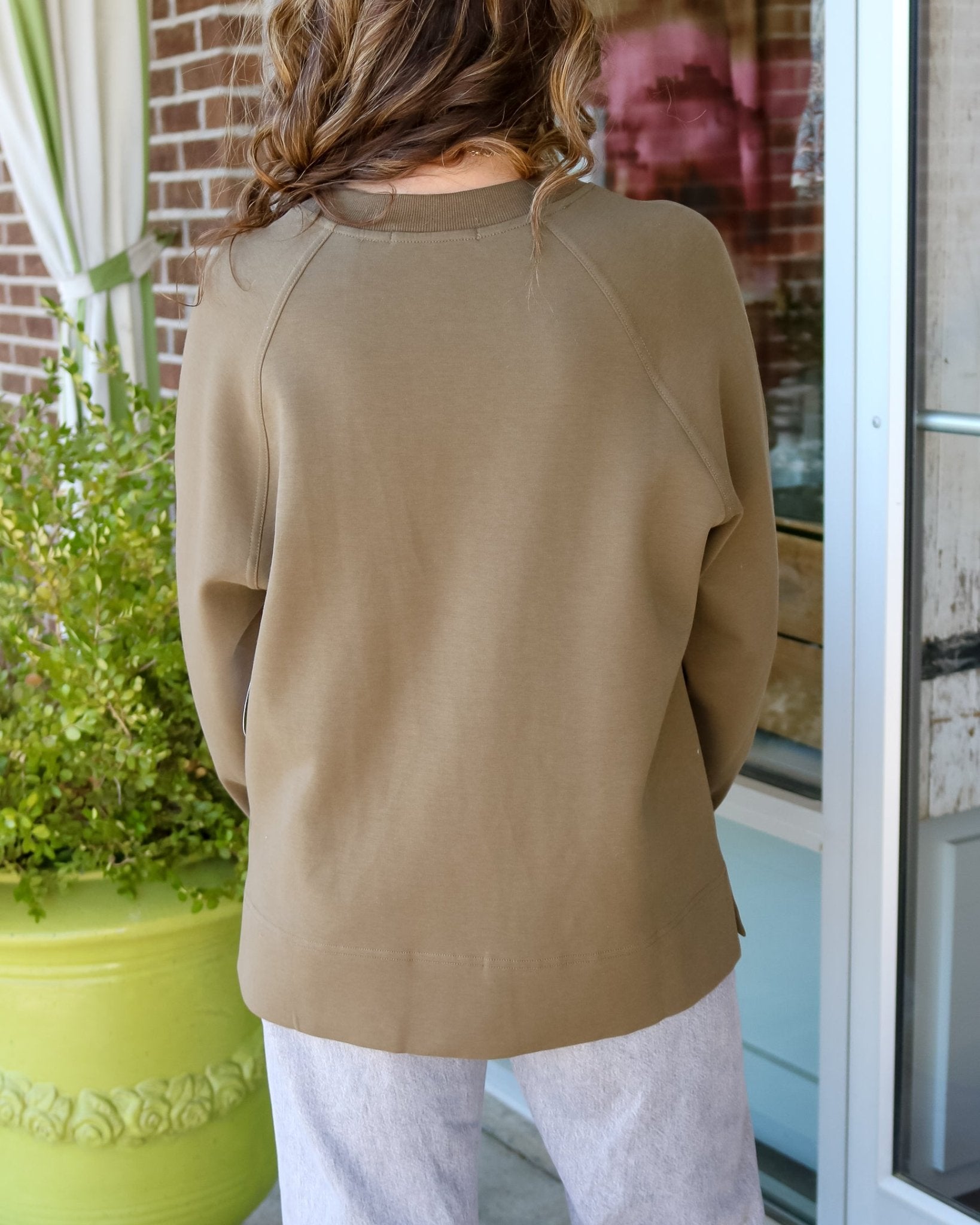 Travel Oversized Raglan - Olive You BoutiquePERFECT WHITE TEE232921T393-seville