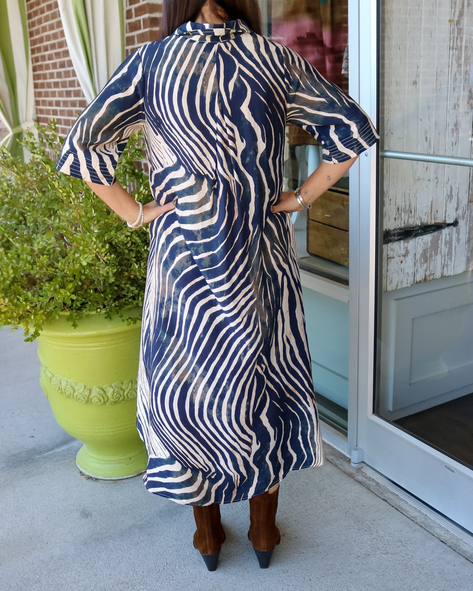 Wave Pattern Midi Dress - Olive You BoutiqueOLIVE YOU238149D34082-Navy