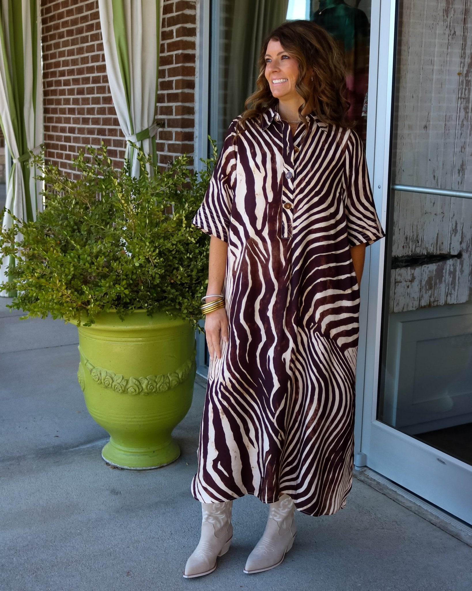 Wave Pattern Midi Dress - Olive You BoutiqueOLIVE YOU238152D34082-Brown
