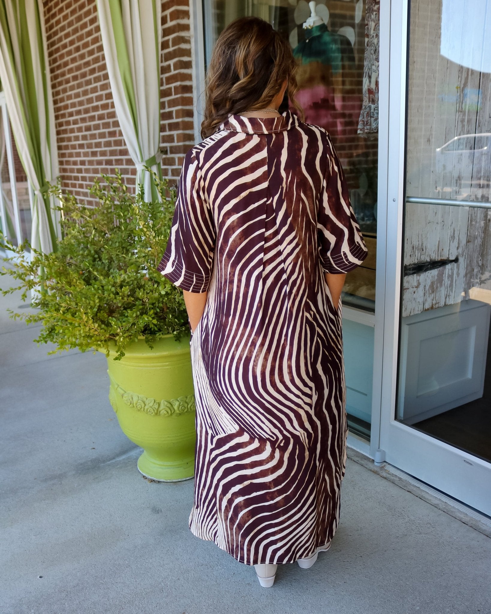 Wave Pattern Midi Dress - Olive You BoutiqueOLIVE YOU238152D34082-Brown