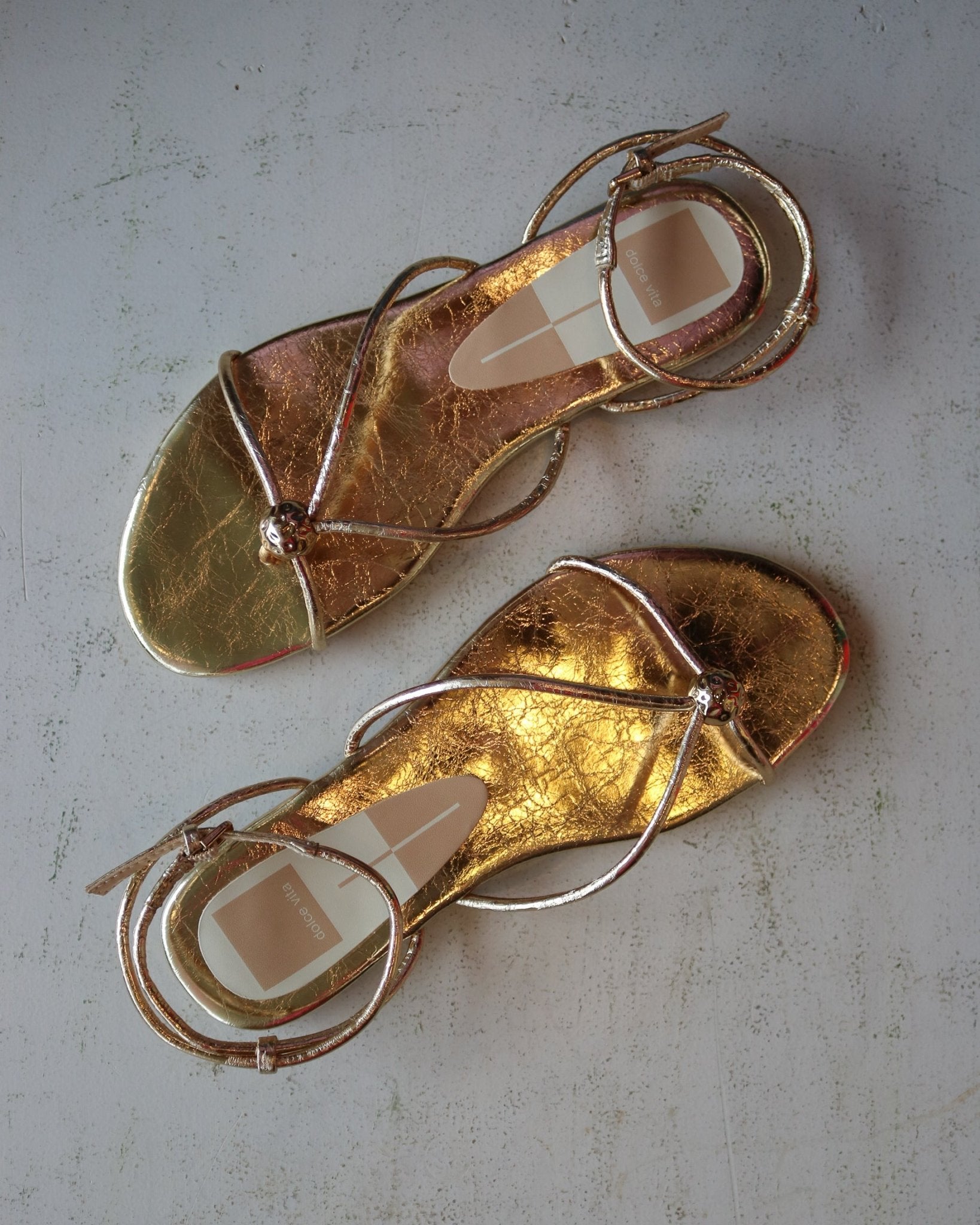Kenley Gold Leather Sandals - Olive You BoutiqueDOLCE VITA227090