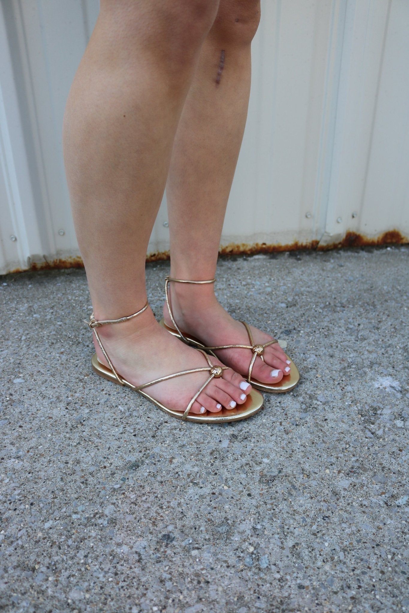 Kenley Gold Leather Sandals - Olive You BoutiqueDOLCE VITA227090KENLEY