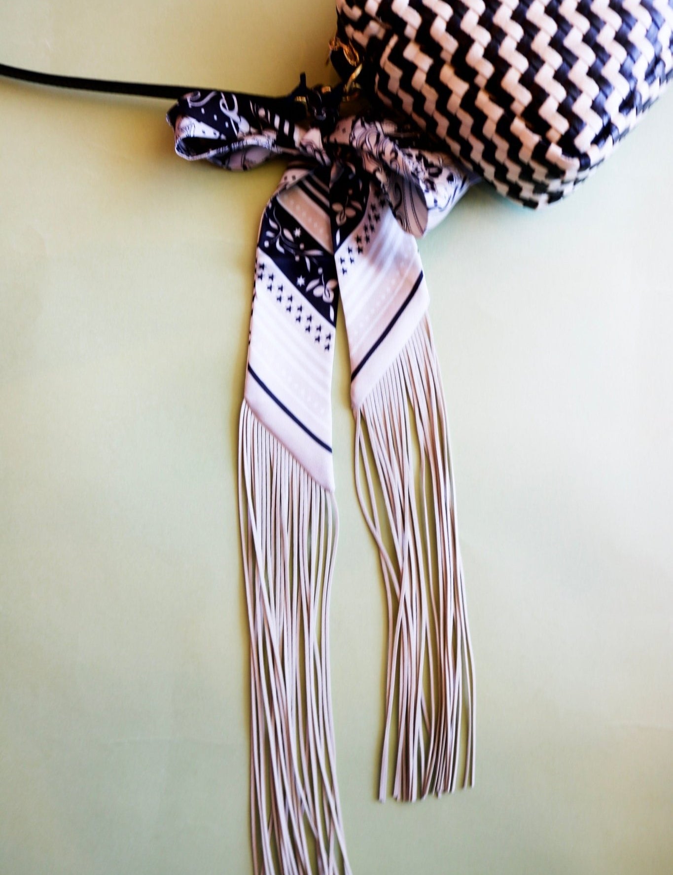 Frilly Scarf - Black/Cream - Olive You BoutiqueGemelli235724Frilly Scarf - Black/Cream