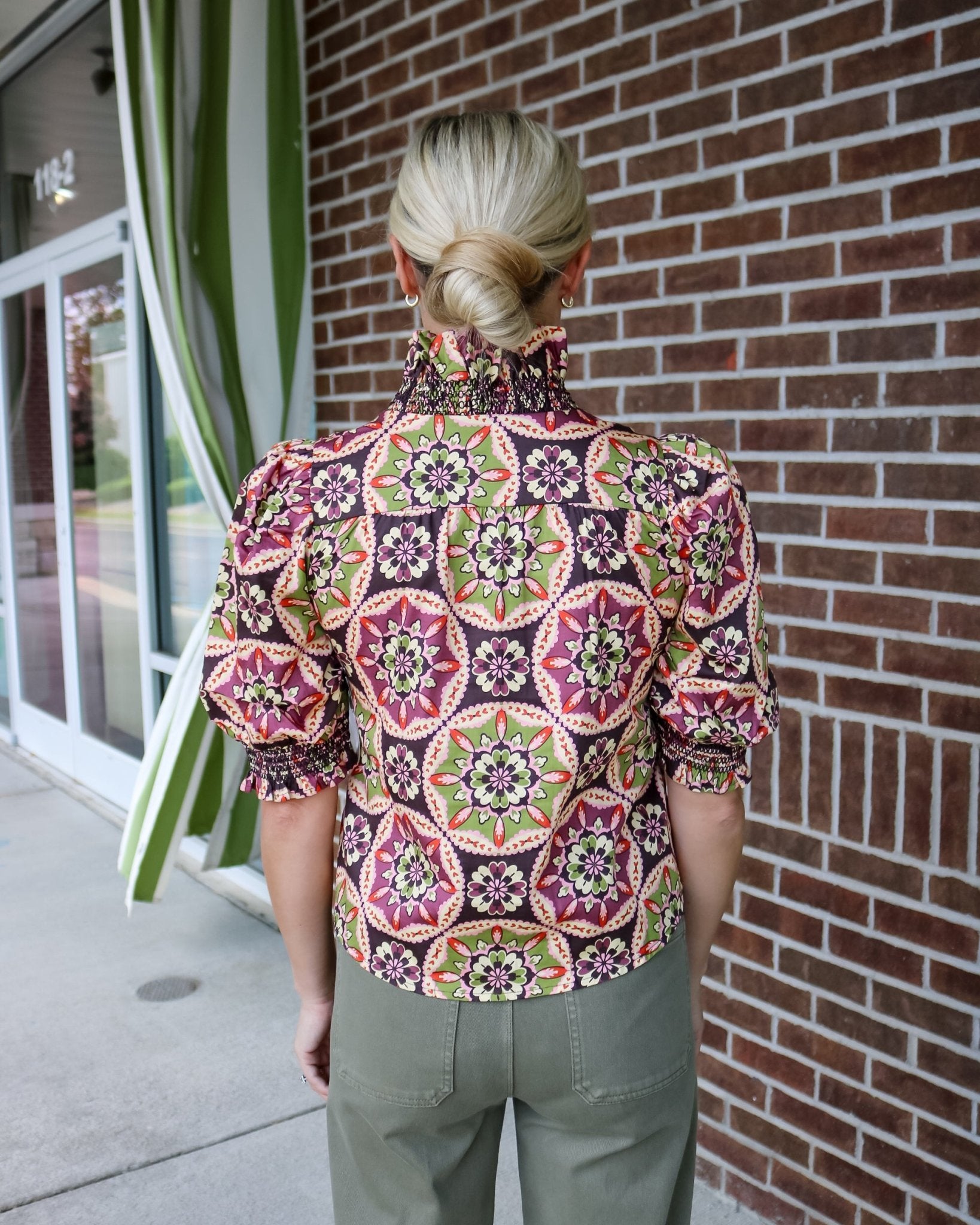 Medallion Zuri Top - Olive You BoutiqueLOVE THE LABEL234436L2608-3705M