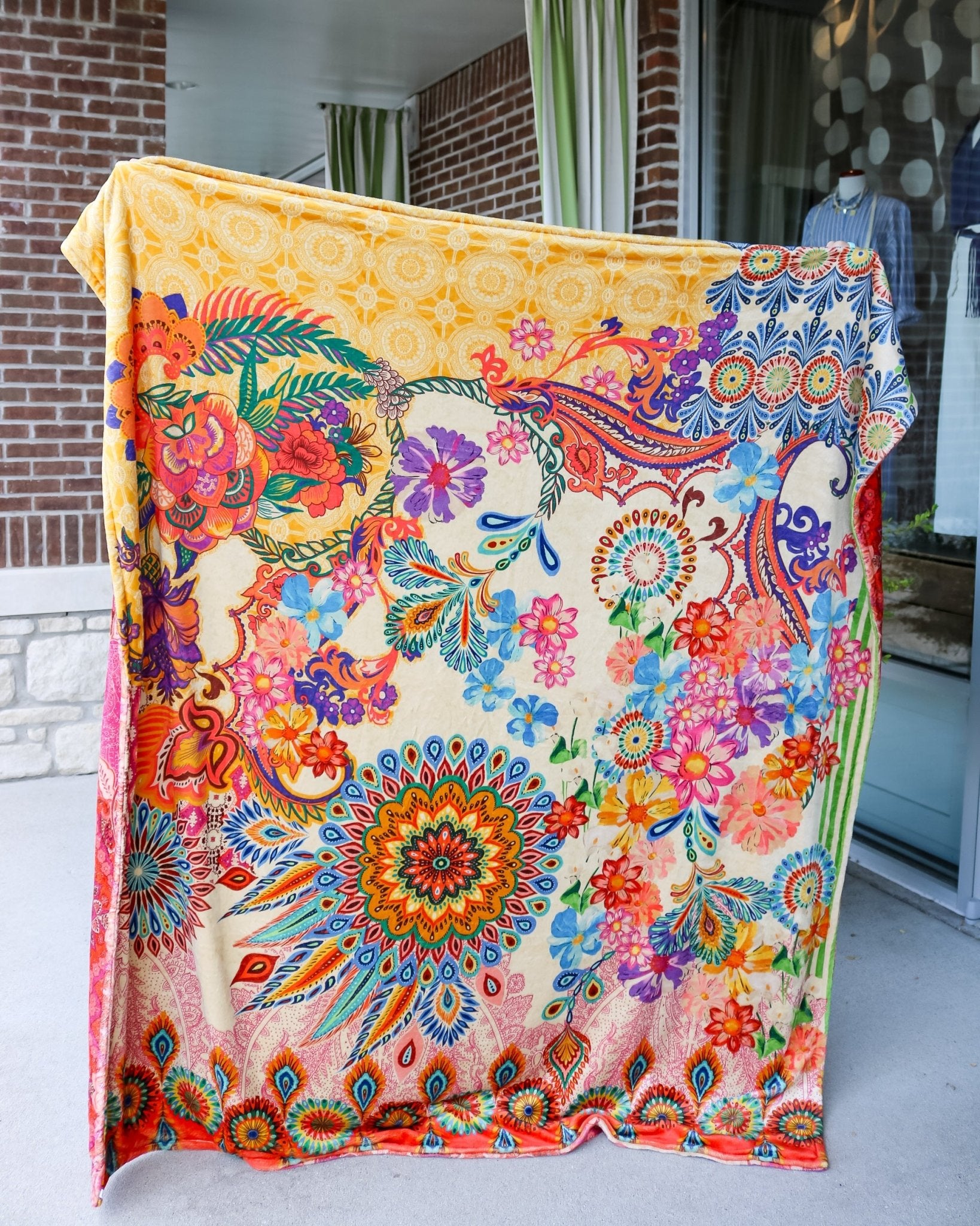 Laurel Canyon Cozy Blanket-Magnolia Print - Olive You BoutiqueJOHNNY WAS COLLECTION227699H12326-1