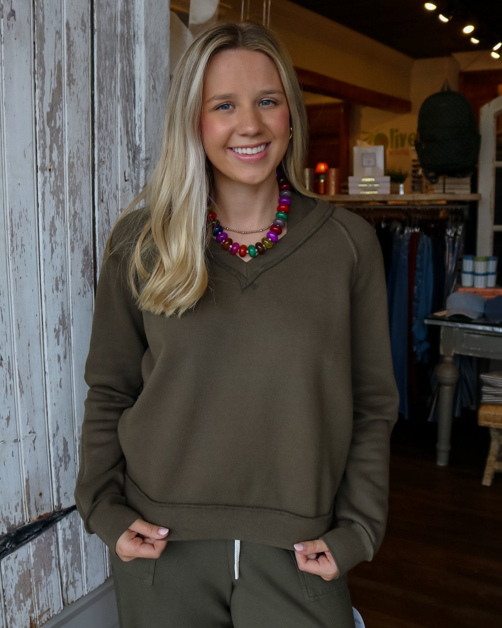 Reverse Fleece V Neck Swearshirt