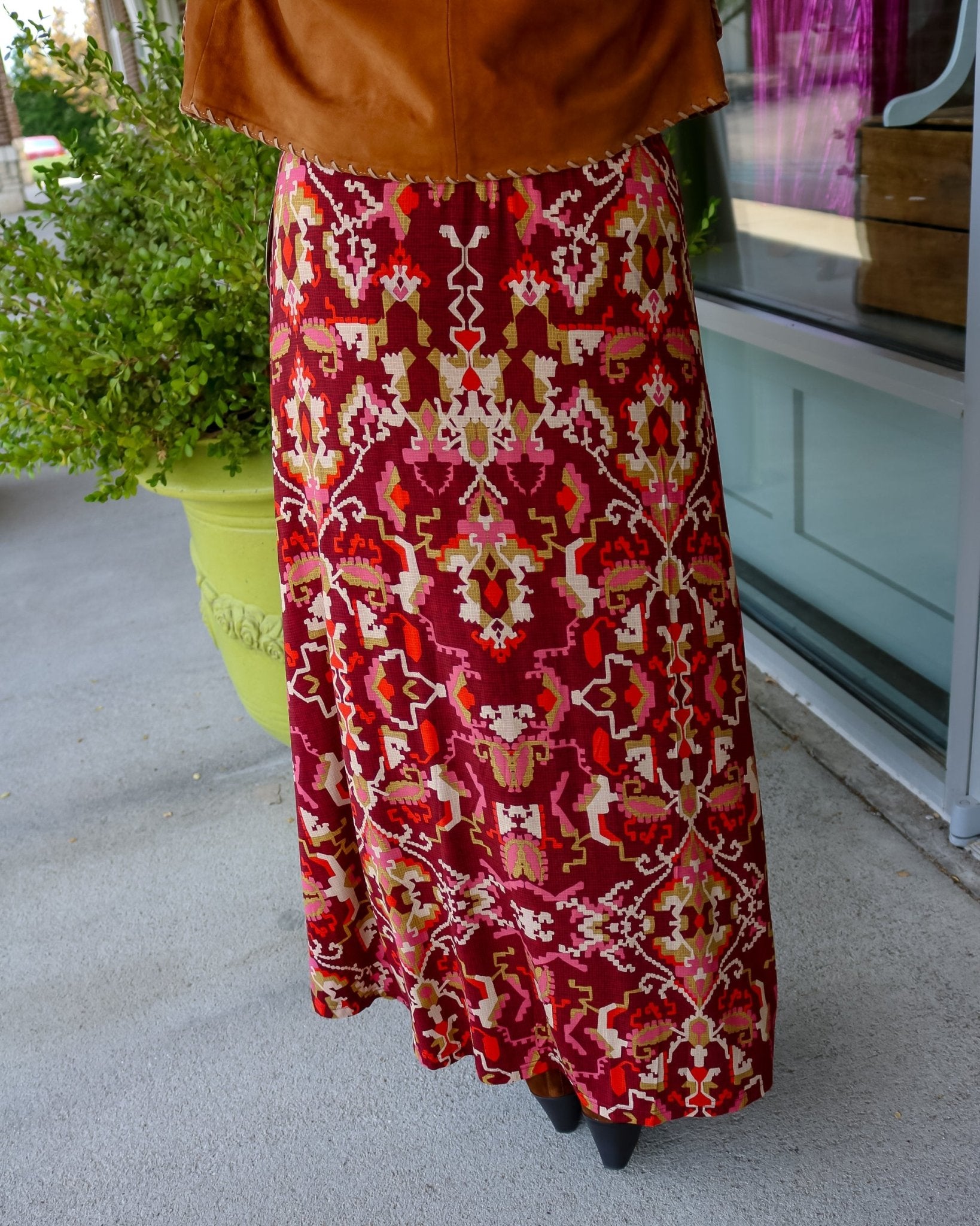 Lexi Midi Skirt - Olive You BoutiqueLOVE THE LABEL234440L2609-8074