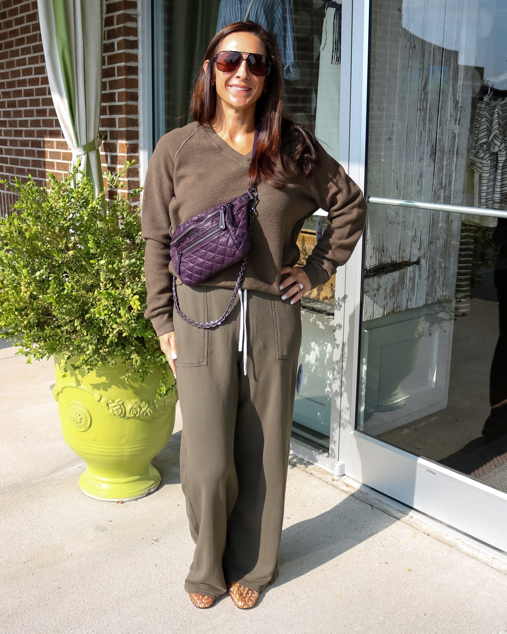 Reverse Fleece V Neck Swearshirt - Olive You BoutiquePERFECT WHITE TEE232874T297-Zuri