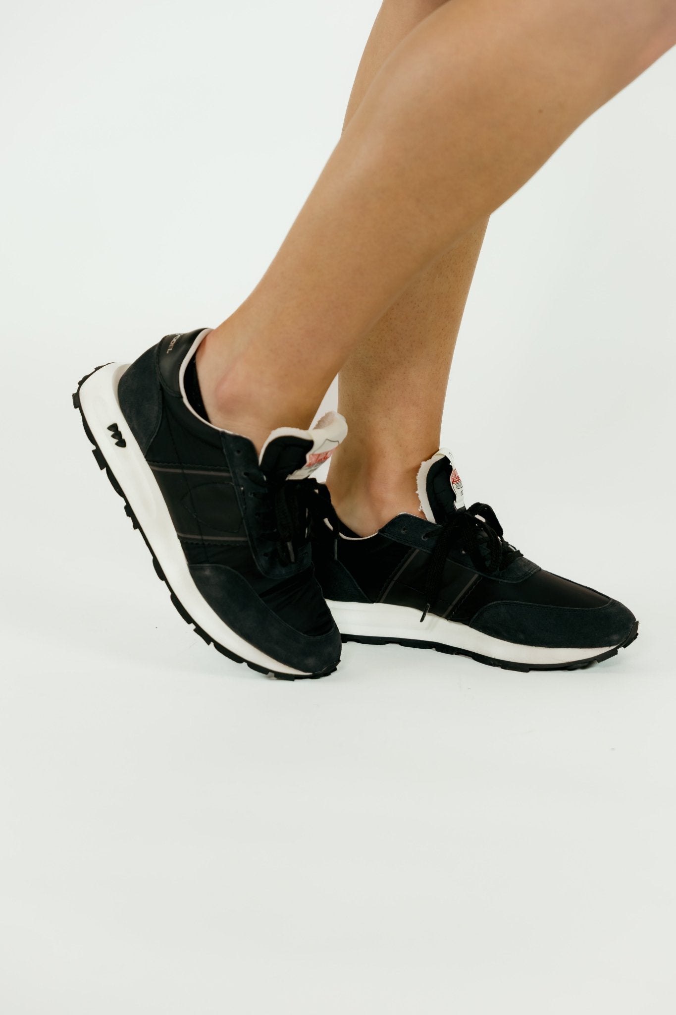 Tour Low Woman Sneaker - Olive You BoutiquePHILIPPE MODEL222949