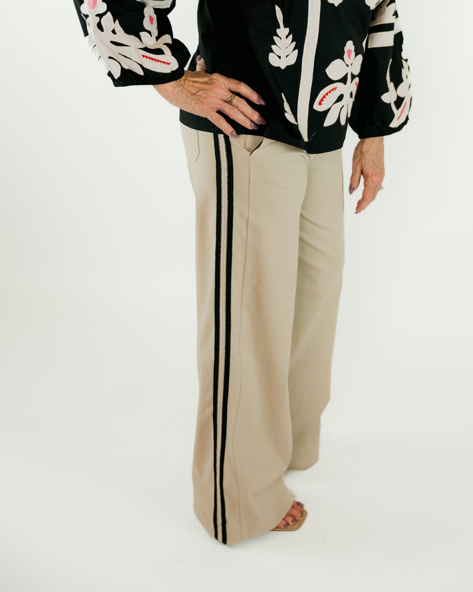 Brinne Side Stripe Trousers - Olive You BoutiqueLysse229047