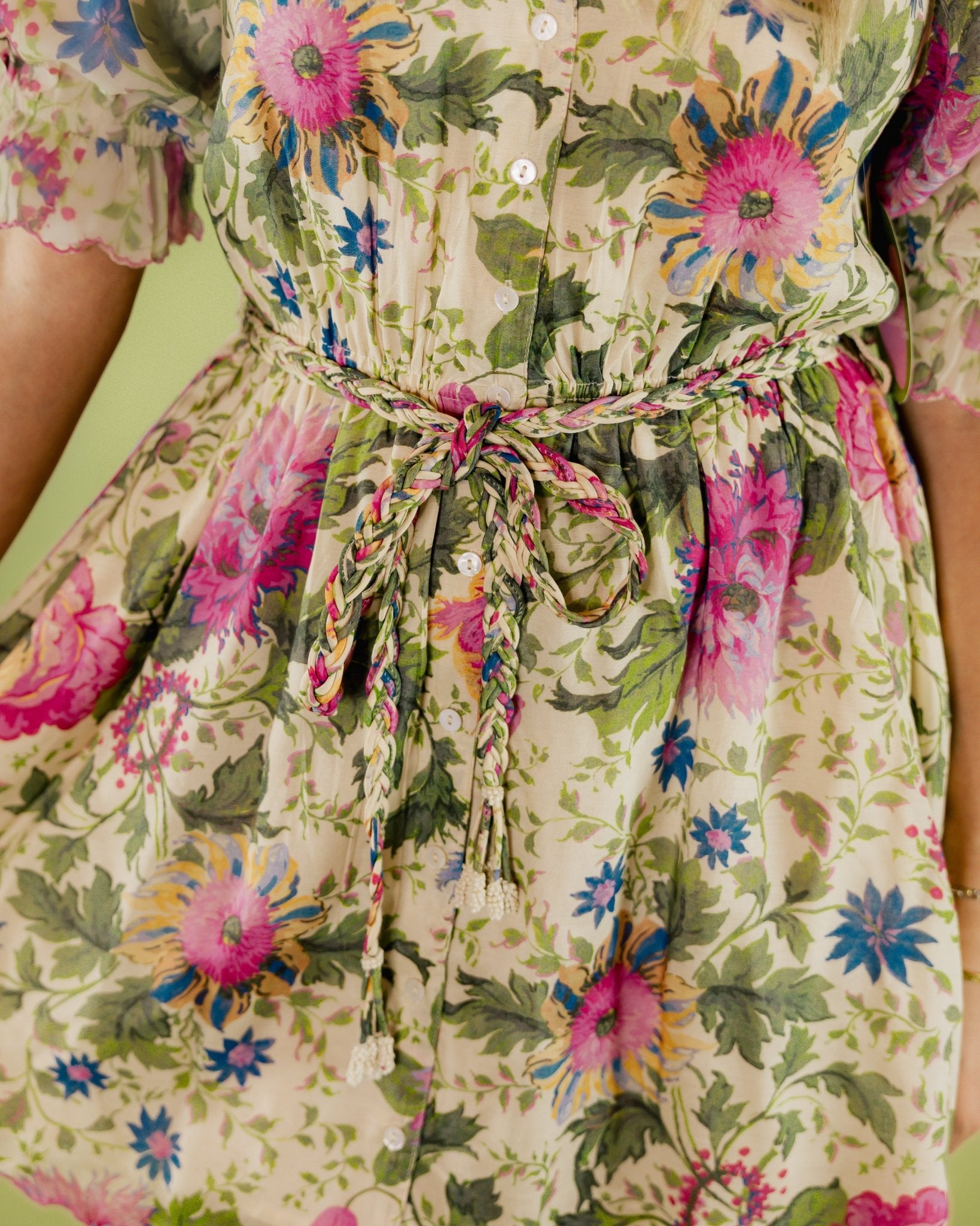 Exquisite Floral Mini Dress - Olive You BoutiqueLOVE THE LABEL229136